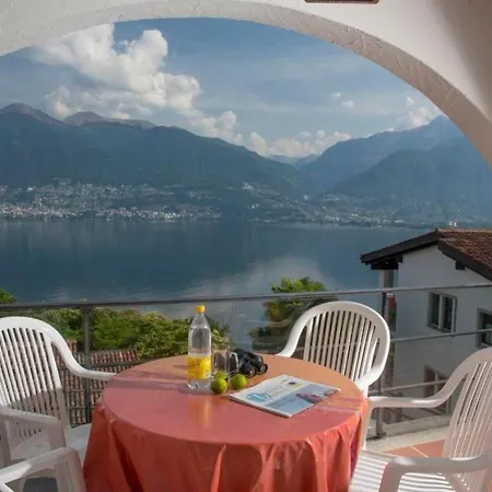Residenza Viramonte - Casa Bianca, 13 Gambarogno