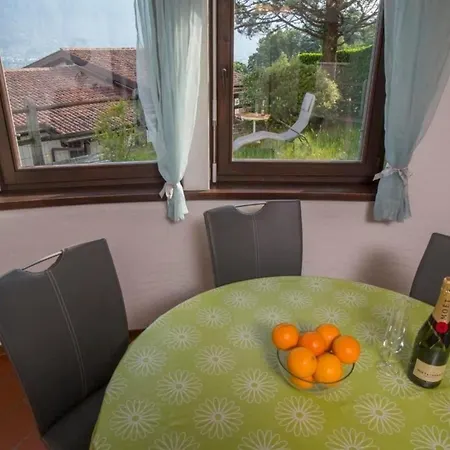 Apartment Residenza Viramonte - Casa Bianca, 13 *